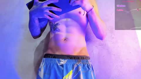 Snapshot of french_sexx chatting on 11.13.25 Xavier online show from 11.13.25