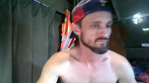 Snapshot of french_truck chatting on 06.30.26 french_truck online show from 06.30.26