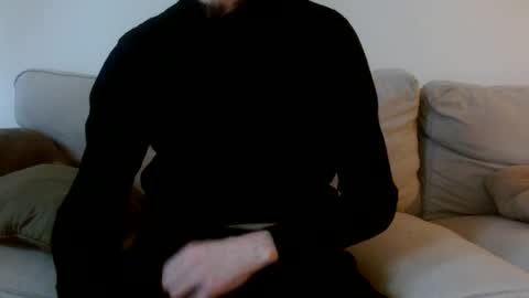 Snapshot of frenchms chatting on 01.05.25 frenchms online show from 01.05.25