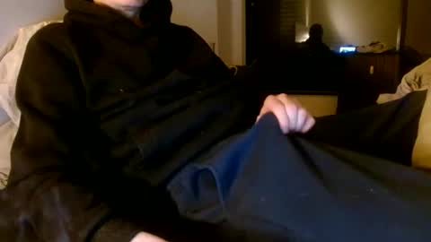 Snapshot of frenchms chatting on 02.14.25 frenchms online show from 02.14.25