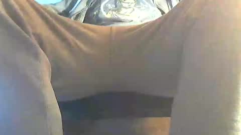 Snapshot of frenchpapalover chatting on 01.14.25 frenchpapalover online show from 01.14.25