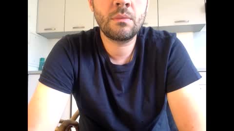 Snapshot of frenchy_from_paris chatting on 06.08.26 frenchy_from_paris online show from 06.08.26