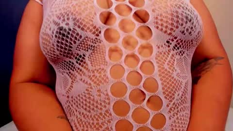 Freya online show from 10.04.25