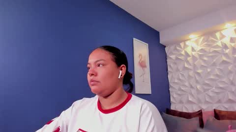 Freya online show from 10.10.25