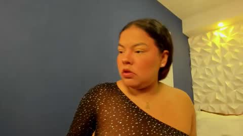 Freya online show from 10.18.25