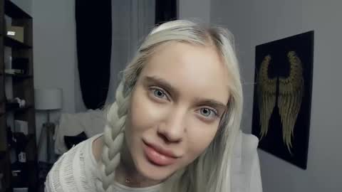 Freya online show from 02.02.26