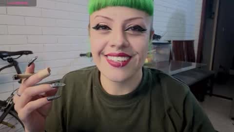 freyaa_sorceress online show from 11.10.25