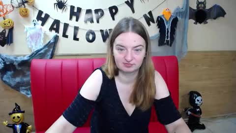 FreyaDak online show from 11.02.25