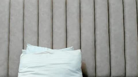 Snapshot of freyamoller_ chatting on 02.21.26 FreyaMoller online show from 02.21.26