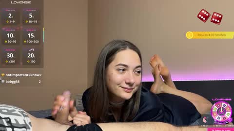 FreyaOliver online show from 11.10.25