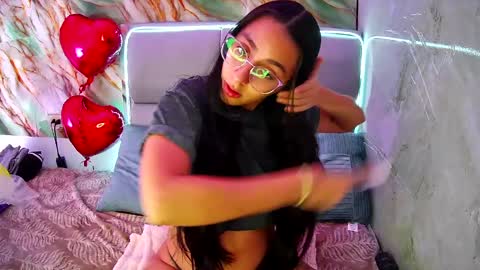 Freyja online show from 02.06.25