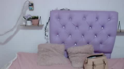 Freyja online show from 10.15.25