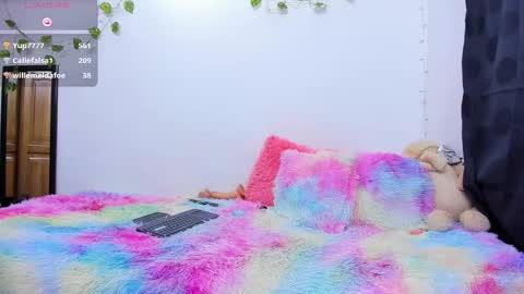 Freyja Rouse online show from 11.28.25