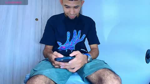 freyva_ online show from 04.08.26