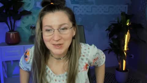 Frida Tander online show from 01.16.25