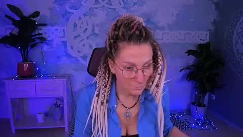 Frida Tander online show from 03.07.26