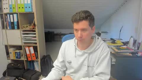 Snapshot of frikits chatting on 10.08.25 Francois online show from 10.08.25