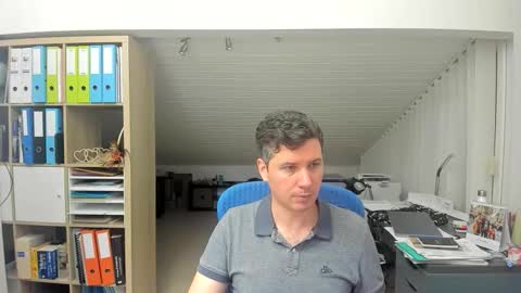 Snapshot of frikits chatting on 12.15.25 Francois online show from 12.15.25