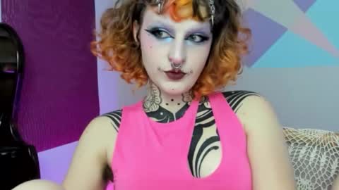 Snapshot of friskyflowers chatting on 03.18.26 cherry online show from 03.18.26