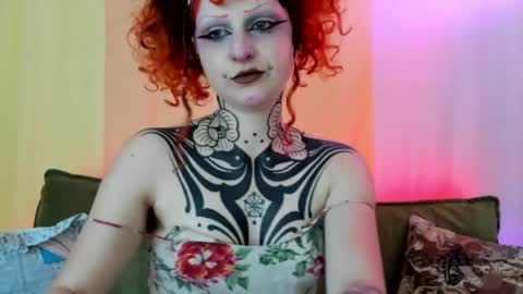 Snapshot of friskyflowers chatting on 04.24.26 cherry online show from 04.24.26