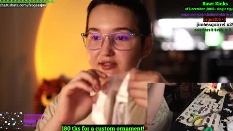   Jaywise Frogfoot  online show from 12.24.24