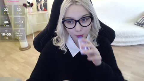 Lilith online show from 02.11.25