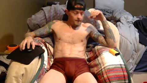 Snapshot of froski666 chatting on 01.01.25 froski666 online show from 01.01.25