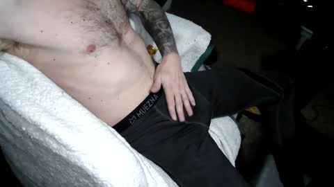 Snapshot of froski666 chatting on 02.09.25 froski666 online show from 02.09.25