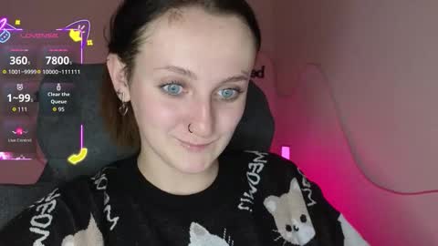 Snapshot of frosty_blueberries4 chatting on 10.16.25 ANA online show from 10.16.25