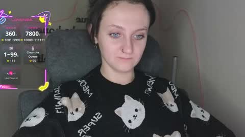 Snapshot of frosty_blueberries4 chatting on 10.22.25 ANA online show from 10.22.25