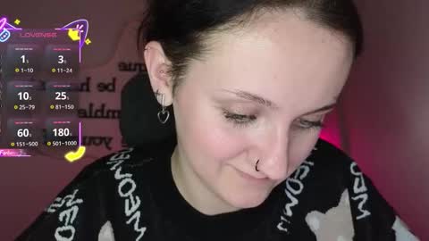 Snapshot of frosty_blueberries4 chatting on 10.25.25 ANA online show from 10.25.25