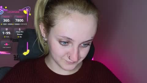 Snapshot of frosty_blueberries4 chatting on 11.15.25 ANA online show from 11.15.25