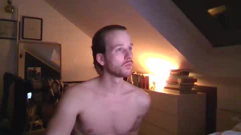 Snapshot of frozenyoga chatting on 02.23.25 frozenyoga online show from 02.23.25