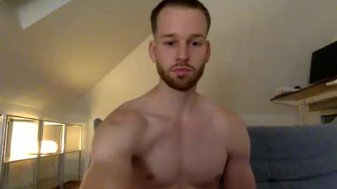 Snapshot of frozenyoga chatting on 10.02.25 frozenyoga online show from 10.02.25