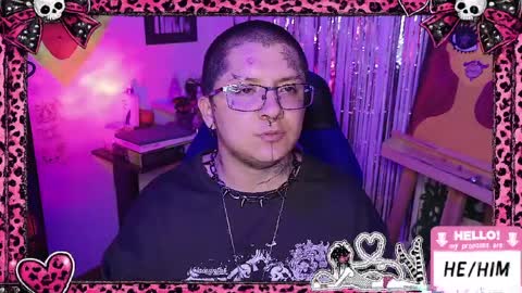 Snapshot of ftmbiggestclit chatting on 04.09.26 Kevin online show from 04.09.26