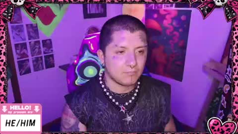 Snapshot of ftmbiggestclit chatting on 04.14.26 Kevin online show from 04.14.26