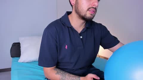 Snapshot of ftmxxxxy chatting on 01.21.25 Dani online show from 01.21.25