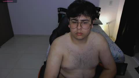 Snapshot of fuck_blow chatting on 03.27.26 uwu online show from 03.27.26