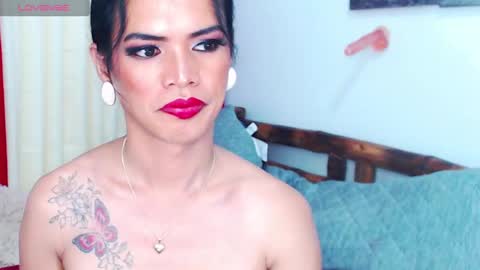 Snapshot of fuckablekimmy chatting on 02.22.25 Mistress MargA online show from 02.22.25