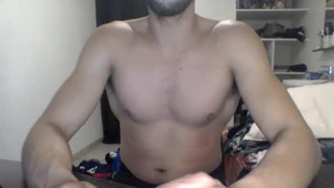 Snapshot of fuckchaturbat445859 chatting on 09.25.25 MarloStanfeld online show from 09.25.25