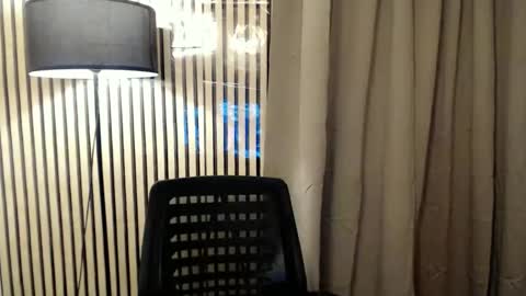 Snapshot of fuckdoljackylyn chatting on 11.09.25 fuckdoljackylyn online show from 11.09.25