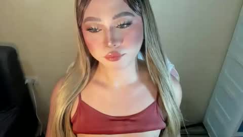 R A I N M O R A L E S  G M A I L . C O M online show from 04.28.26