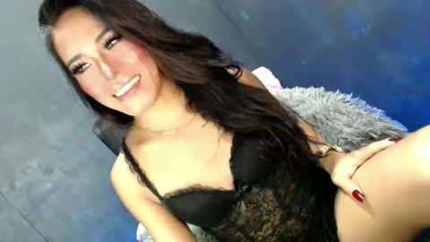 Snapshot of fuckerjenny8 chatting on 10.06.25 sweetyJENNY online show from 10.06.25