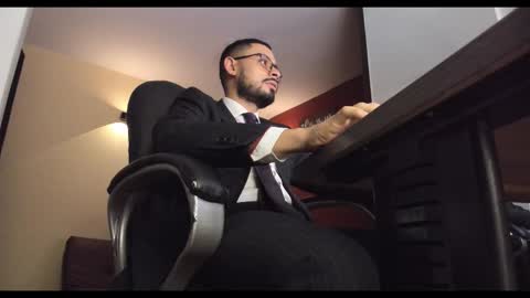 Snapshot of fuckerwate chatting on 01.10.26 SERGIO THE SEX LAWYER online show from 01.10.26