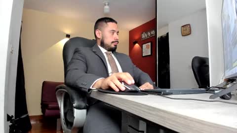 SERGIO THE SEX LAWYER online show from 05.06.26