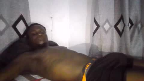 Snapshot of fucking_doll4 chatting on 10.05.25 fucking_doll4 online show from 10.05.25