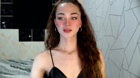 MISS IVANA online show from 01.15.26