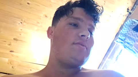 Snapshot of fuckme21044 chatting on 12.15.25 fuckme21044 online show from 12.15.25