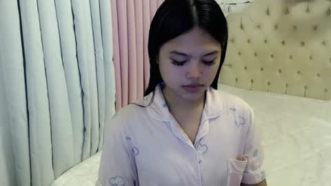 Snapshot of fuckme4everx chatting on 06.25.26 Bunny online show from 06.25.26