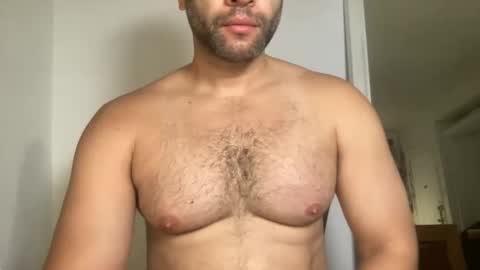 Muscle Bear Jock in Training online show from 10.08.25